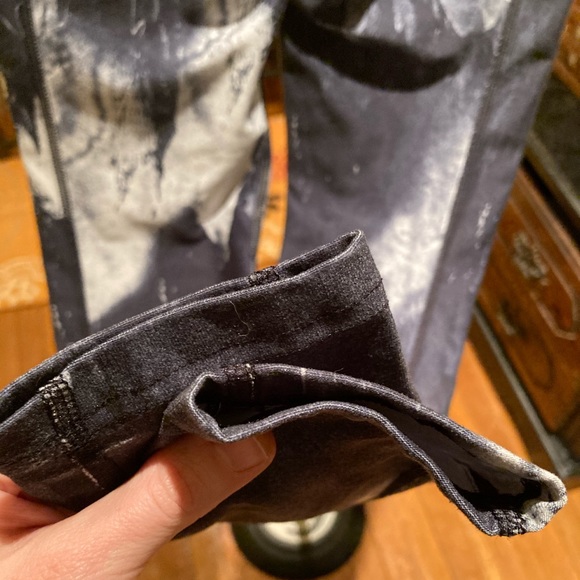 Nike Legend 2.0 Dri Fit Marble Leggings - Picture 3 of 8